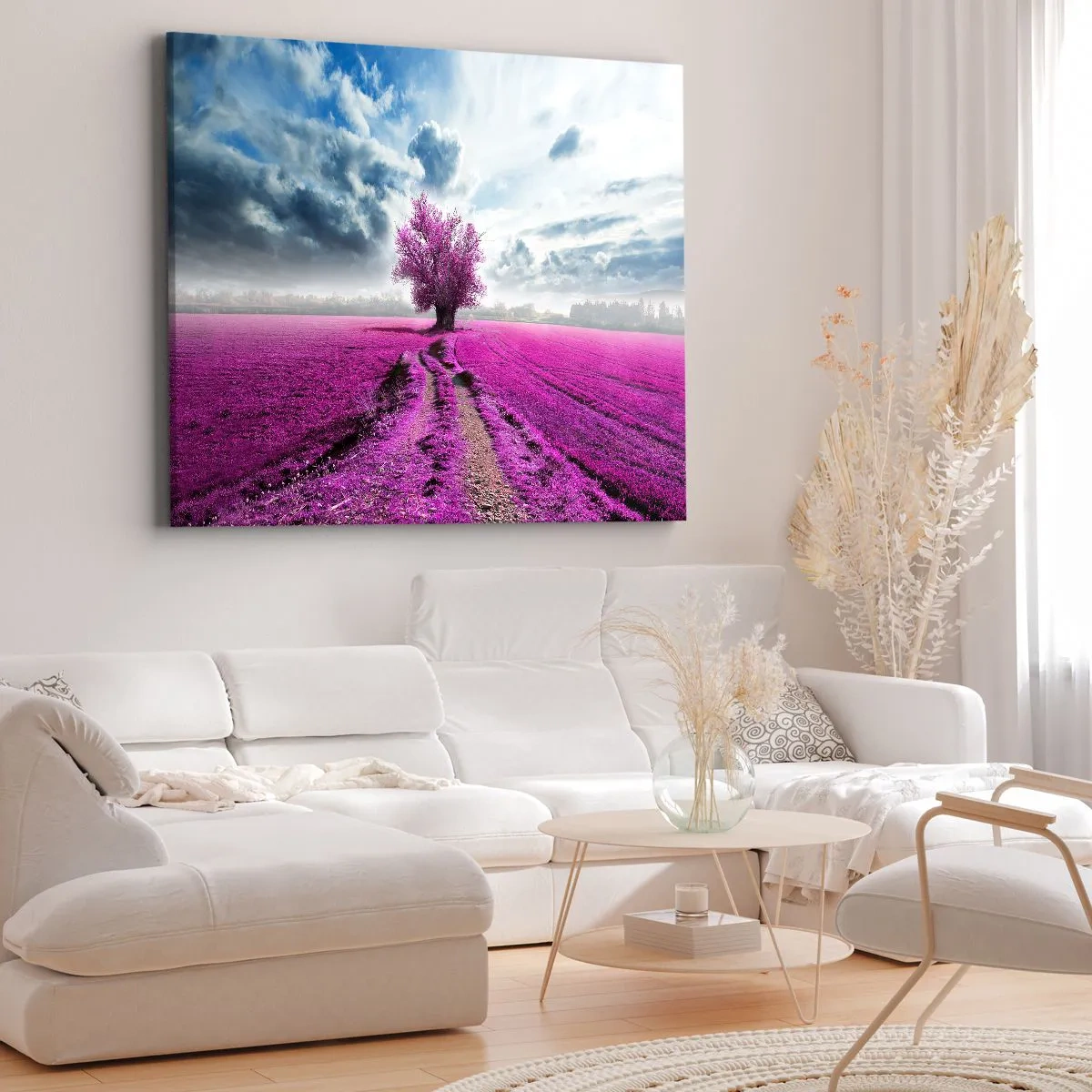 Cuadro sobre lienzo - Impresión de Imagen - Un árbol solitario en un campo de un tono rosa intenso. - 70x50cm - El brezal - un encanto - Decoración de pared moderna para salón y dormitorio ARTTOR