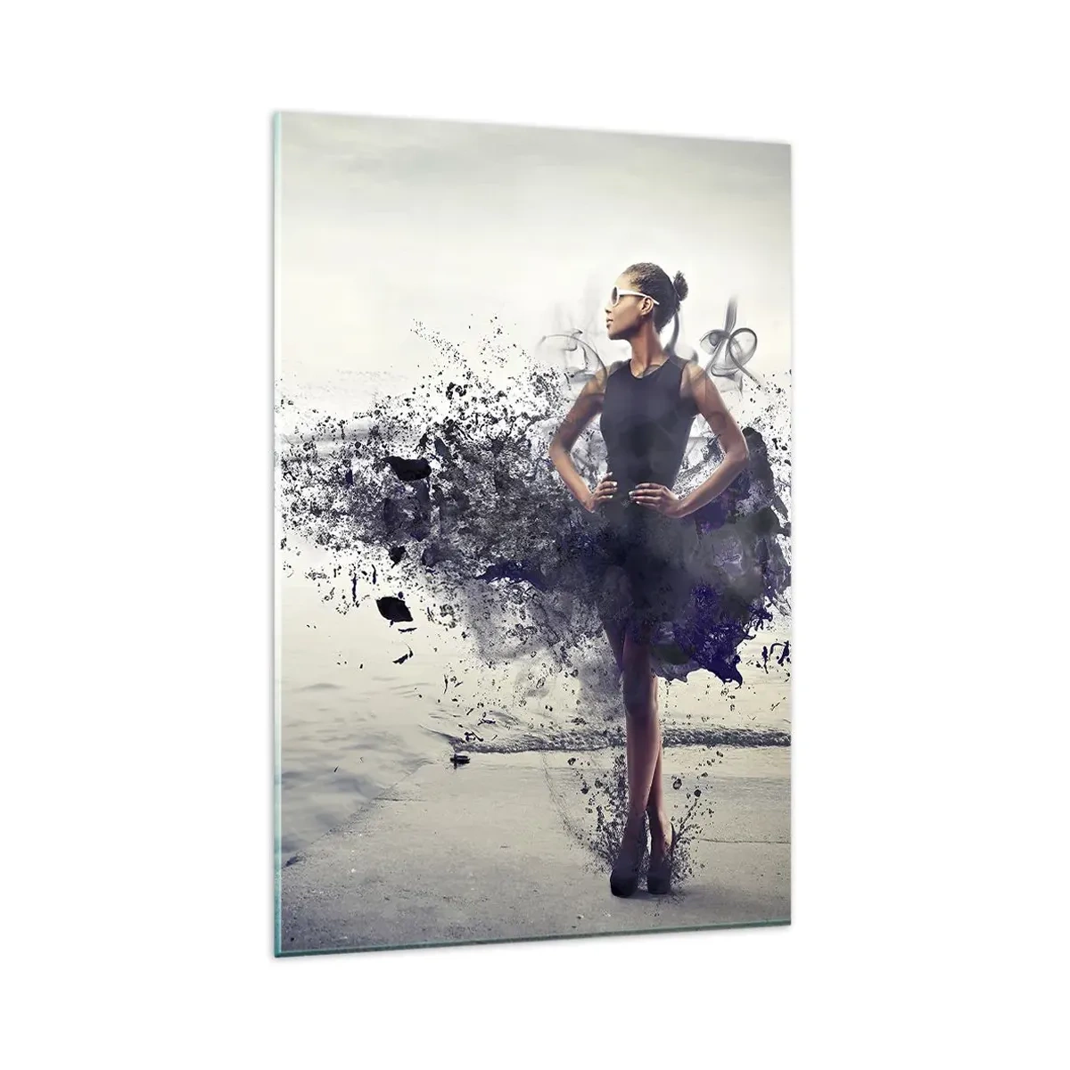 Cuadro sobre vidrio - Impresiones sobre Vidrio - Una mujer en una composición artística sobre un fondo de agua. - 80x120cm - Venus africana - Decoración de pared moderna para salón y dormitorio ARTTOR