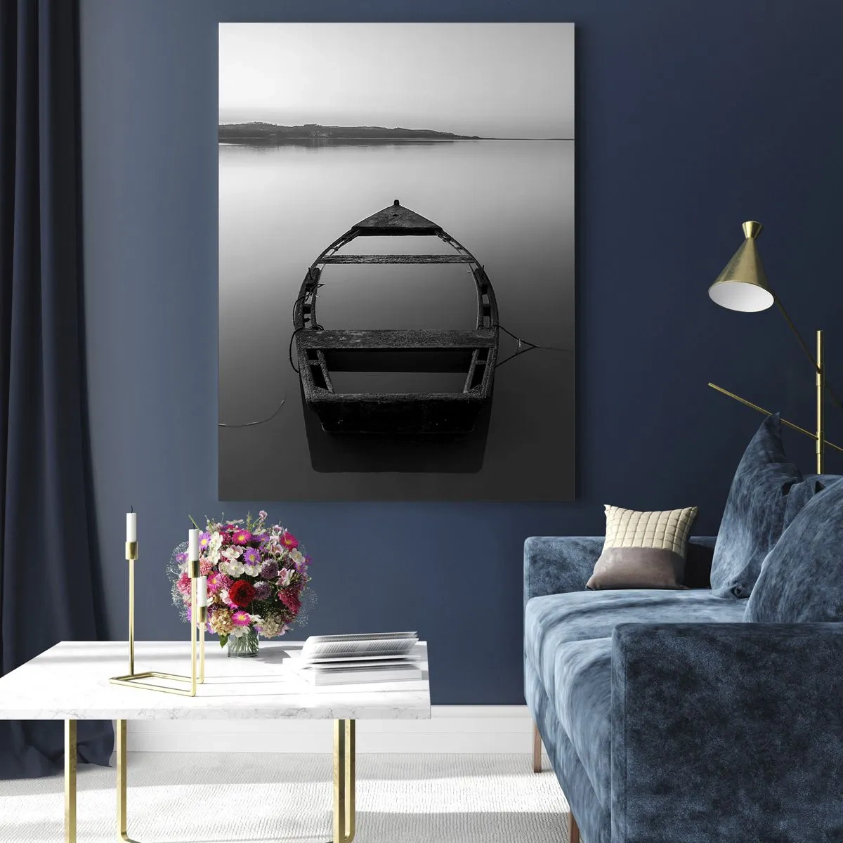 Cuadro sobre vidrio - Impresiones sobre Vidrio - Un barco solitario en un lago tranquilo en tonos blanco y negro. - 70x100cm - Anhelo y melancolía - Decoración de pared moderna para salón y dormitorio ARTTOR