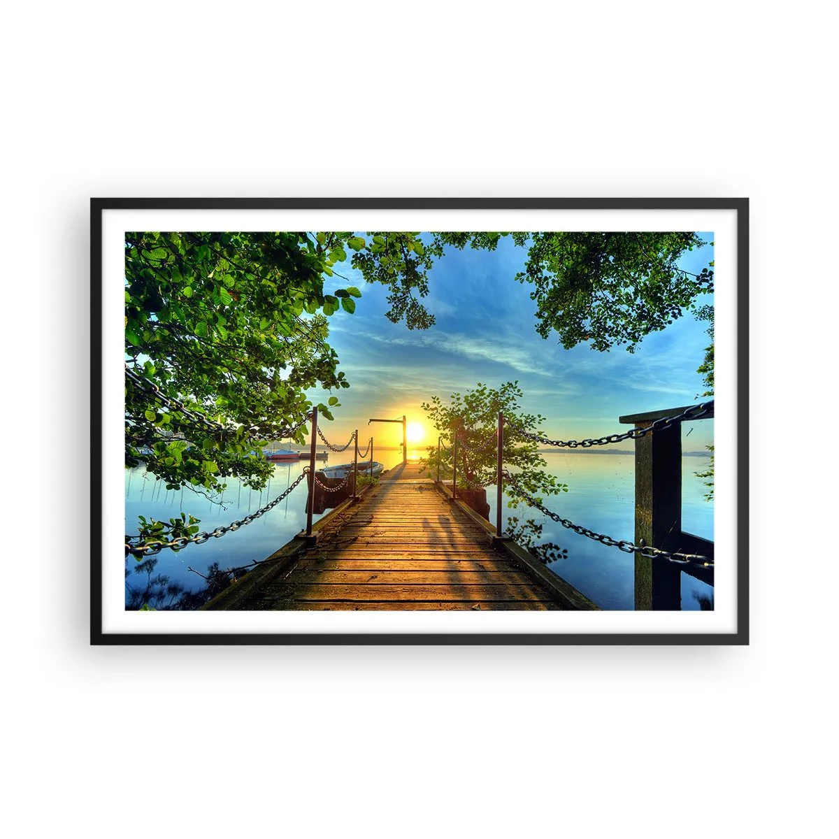 Póster en marco negro - Atardecer junto al agua - 91x61 cm