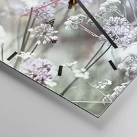 Esfera sin numeración, con rayas