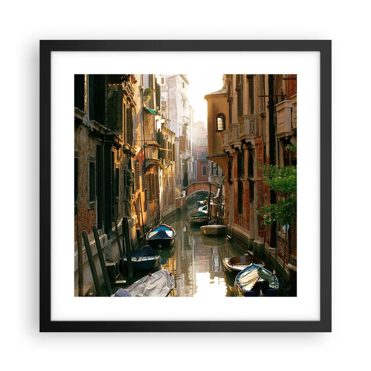 Póster en marco negro - En un callejón veneciano - 40x40 cm