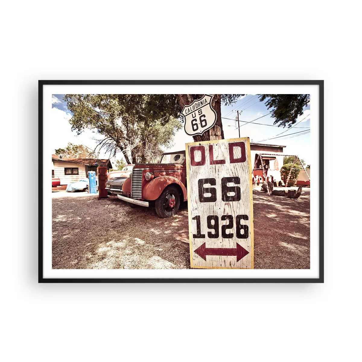 Póster en marco negro - Coche retro y cartel de la Ruta 66 en un entorno rústico - 100x70cm - Una leyenda de la América profunda - Decoración de pared moderna para salón y dormitorio ARTTOR