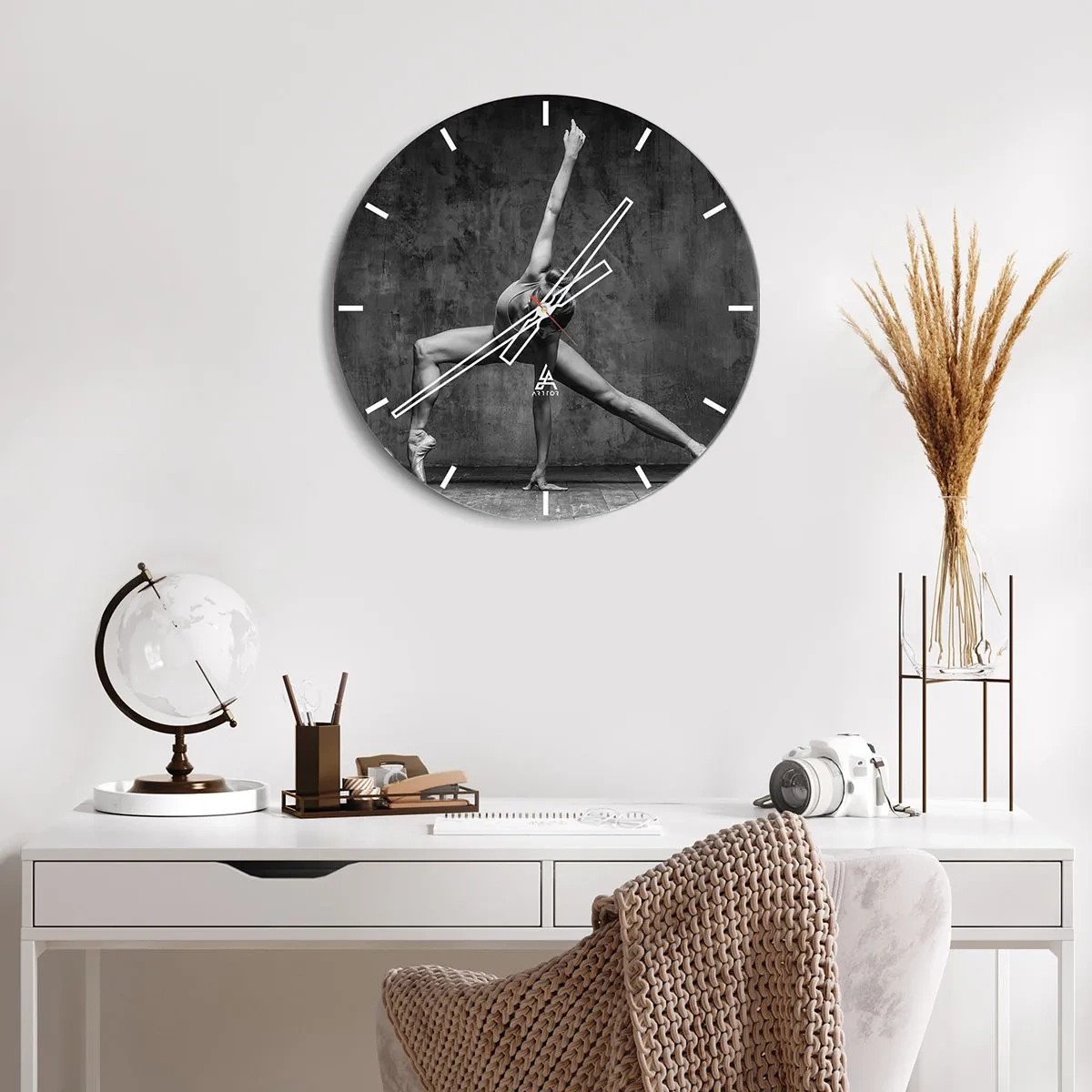 Reloj de pared - Reloj de vidrio - Equilibrio perfecto - 40x40 cm