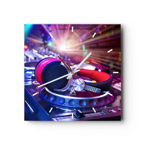 Reloj de pared - Reloj de vidrio - Auriculares de DJ en una consola iluminada por focos en una fiesta - 30x30cm - Empieza la fiesta - Decoración de pared moderna para salón y dormitorio ARTTOR