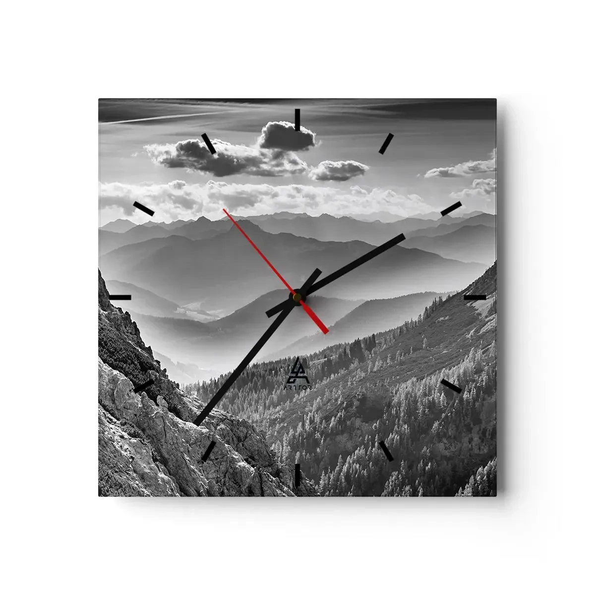 Reloj de pared - Reloj de vidrio - Paisaje de montaña en blanco y negro con nubes sobre los picos. - 30x30cm - Hasta el horizonte - Decoración de pared moderna para salón y dormitorio ARTTOR
