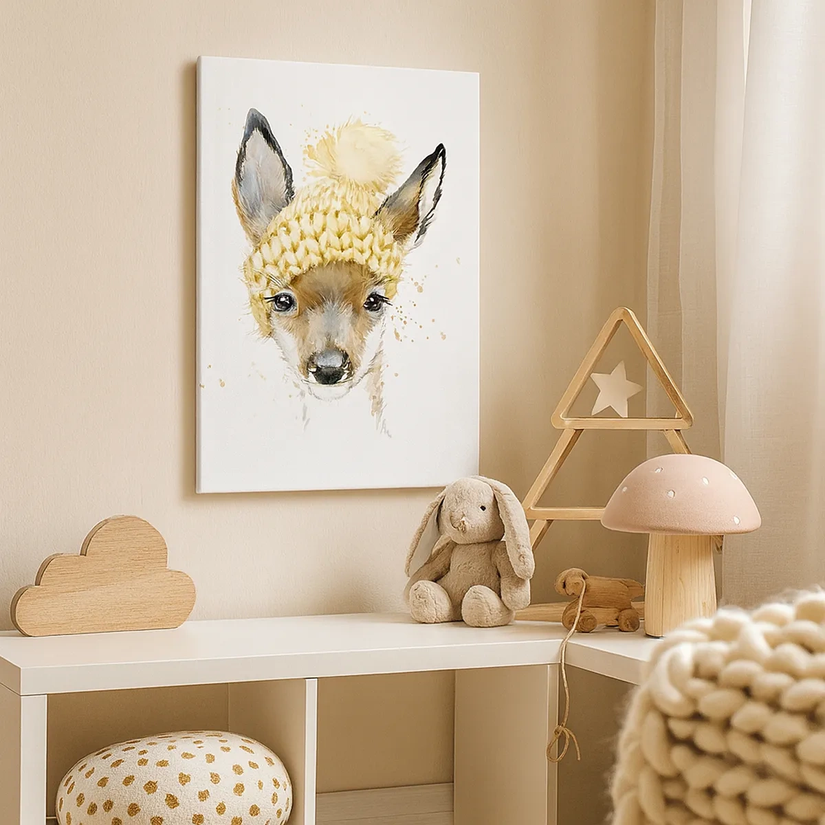 Cuadro sobre lienzo - Impresión de Imagen - Ciervo de acuarela con gorra amarilla - 50x70cm - Para el invierno en un bosque nevado - Decoración de pared moderna para salón y dormitorio ARTTOR