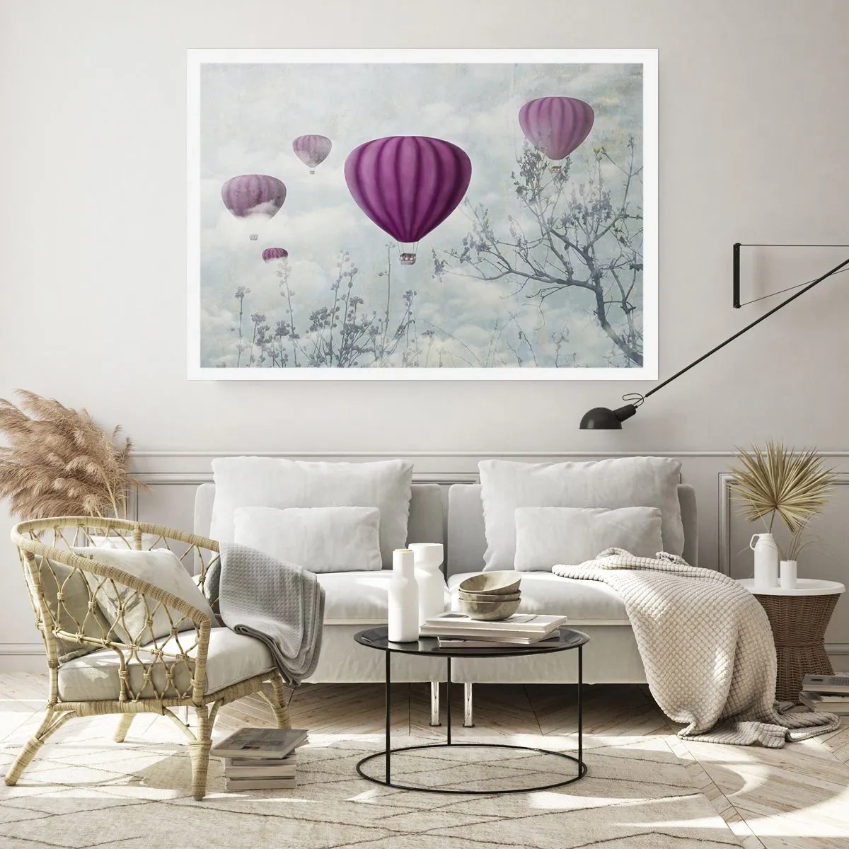 Póster - Globos morados flotando sobre los árboles en las nubes. - 100x70cm - Surcando los cielos - Decoración de pared moderna para salón y dormitorio ARTTOR