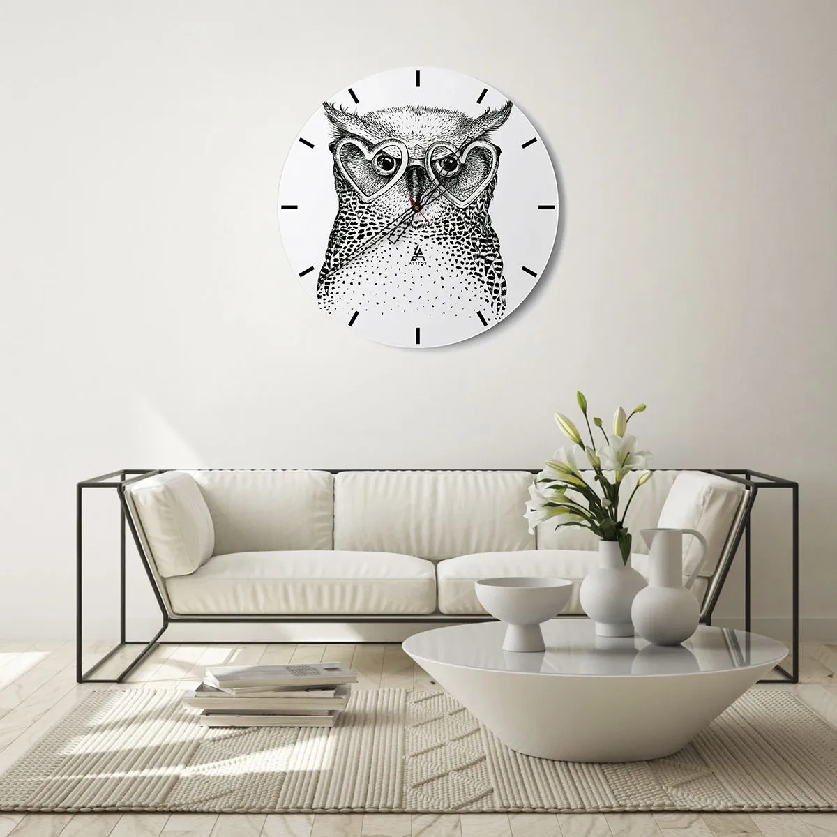 Reloj de pared - Reloj de vidrio - Búho con gafas en forma de corazón sobre un fondo blanco. - 30x30cm - Con sabiduría y amor - Decoración de pared moderna para salón, cocina y dormitorio ARTTOR