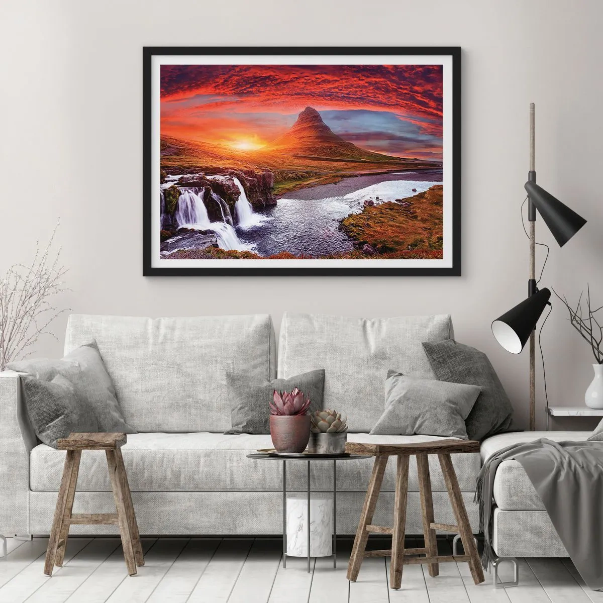 Póster en marco negro - Paisaje de montaña con cascada al atardecer. - 70x50cm - Una vista de la Tierra Media - Decoración de pared moderna para salón y dormitorio ARTTOR