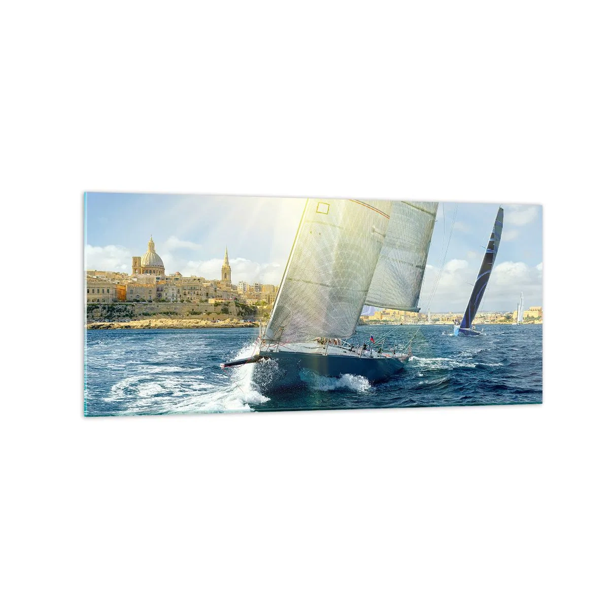 Cuadro sobre vidrio - Impresiones sobre Vidrio - Regata con el telón de fondo de una costa soleada - 120x50cm - Hora de abandonar la ciudad - Decoración de pared moderna para salón y dormitorio ARTTOR