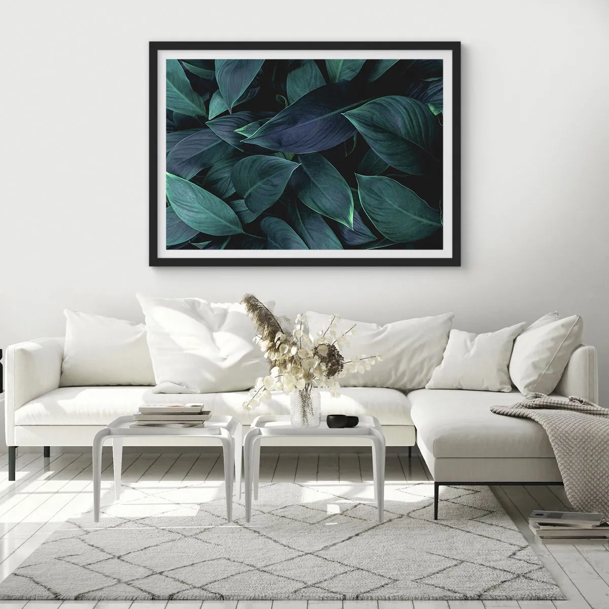 Póster en marco negro - Primer plano de hojas verdes con un fondo oscuro - 70x50cm - El propio verde - Decoración de pared moderna para salón y dormitorio ARTTOR