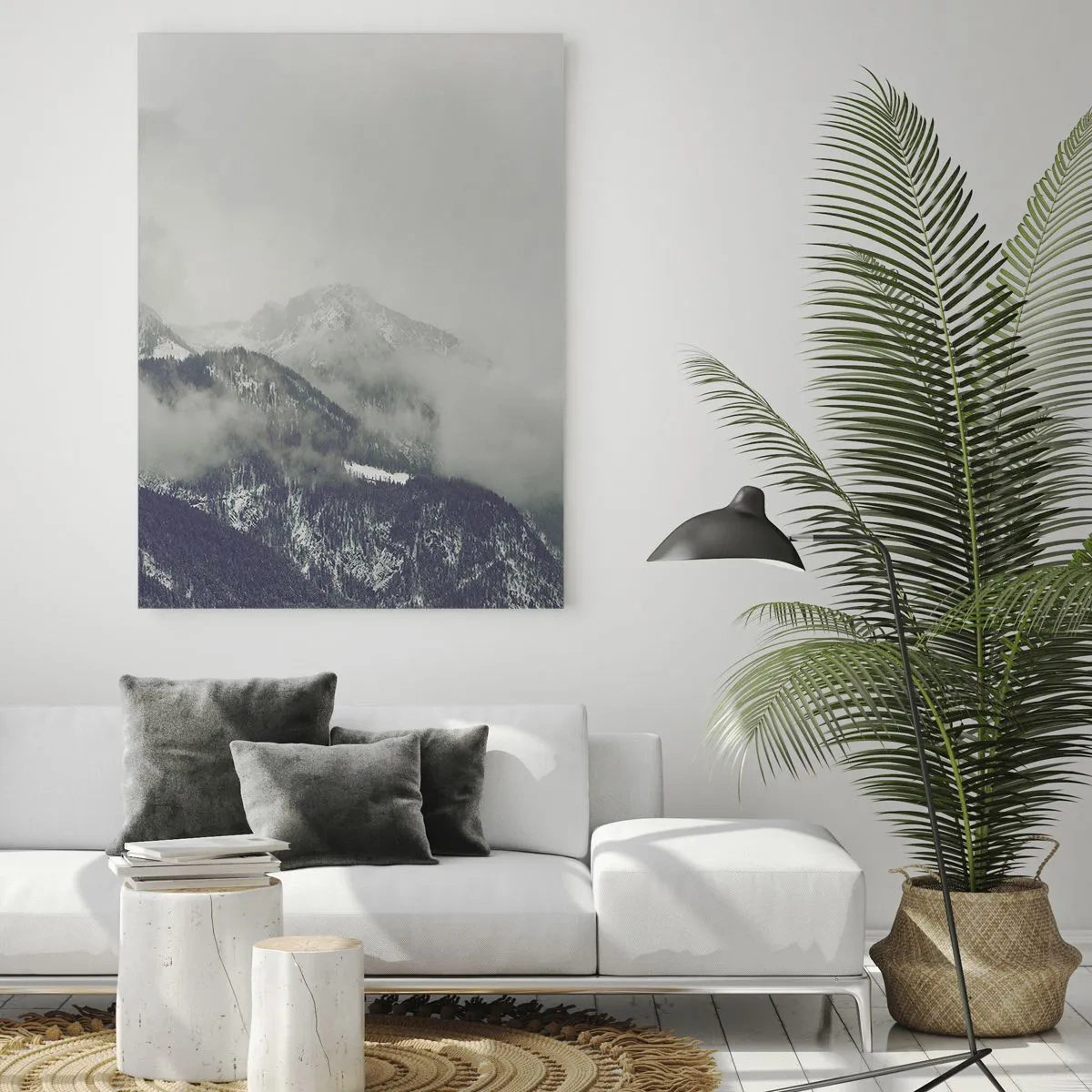 Cuadro sobre vidrio - Impresiones sobre Vidrio - Un valle de montaña envuelto en niebla en tonos grises. - 70x100cm - Valle de la niebla - Decoración de pared moderna para salón y dormitorio ARTTOR