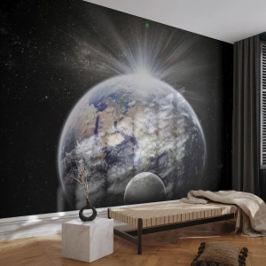 Fotomural Premium Sand - Vista de la Tierra y la Luna en el espacio con un efecto de luz. - 100x70cm - En todo su esplendor - Decoración de pared moderna para salón y dormitorio ARTTOR