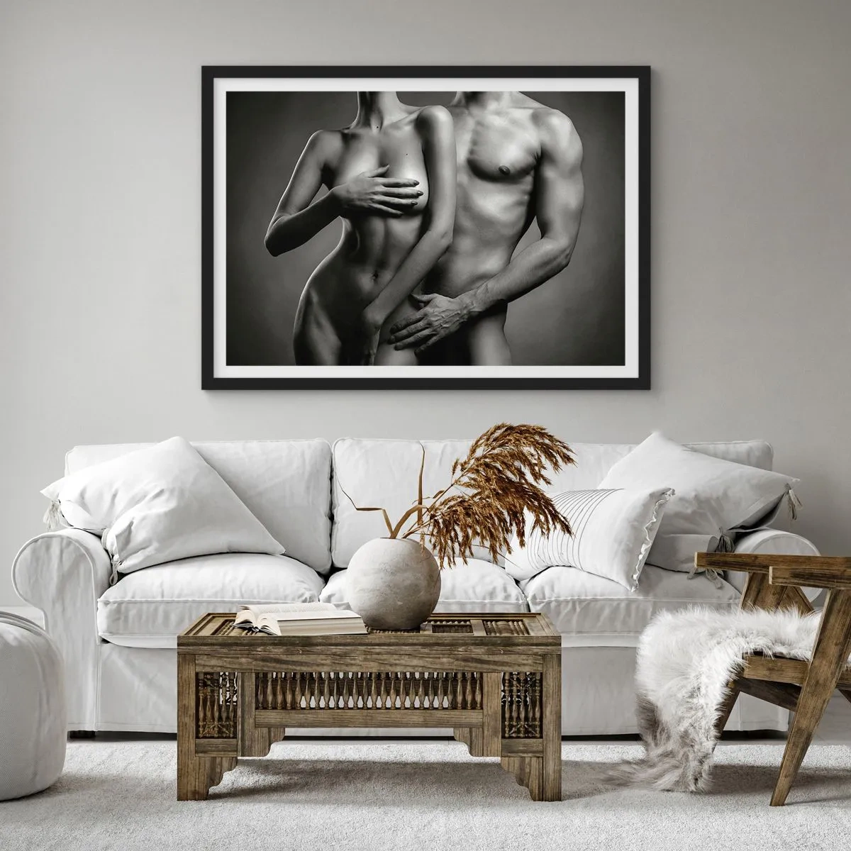 Póster en marco negro - Representación en blanco y negro de cuerpos femeninos y masculinos en una pose artística. - 70x50cm - Adán y Eva - Decoración de pared moderna para salón y dormitorio ARTTOR