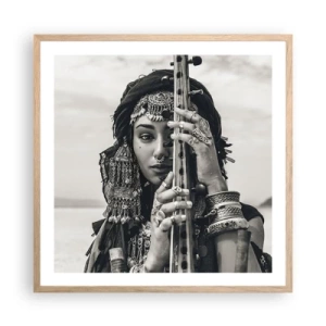 Póster en marco roble claro - La música propia de Oriente - 60x60 cm