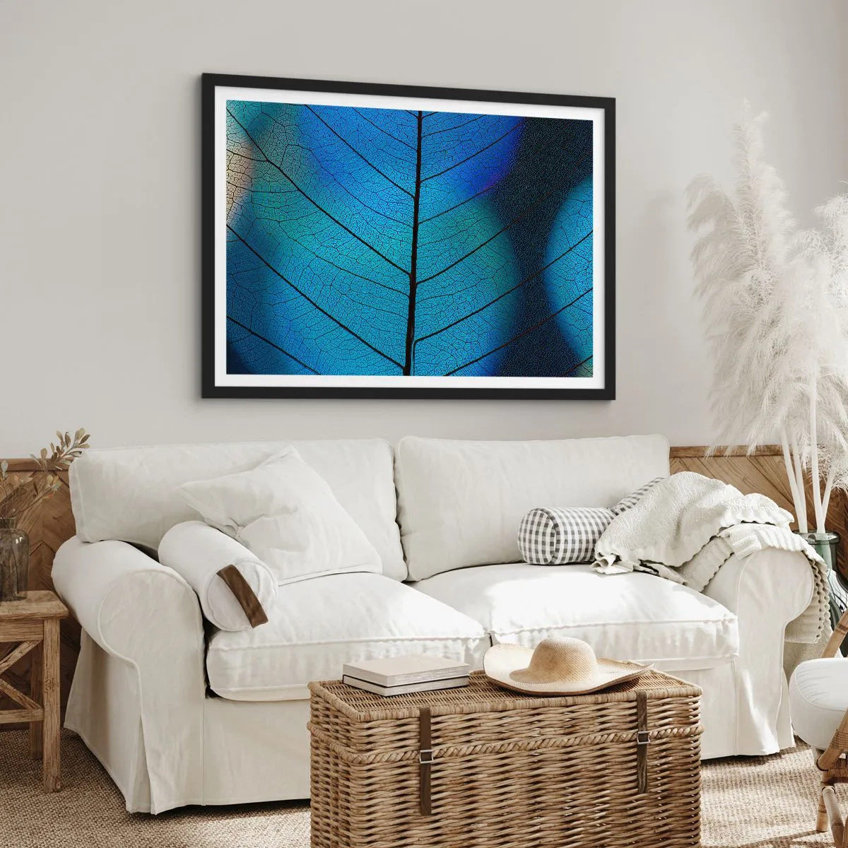 Póster en marco negro - Primer plano de una hoja azul con detalle de vena visible - 70x50cm - Construcción intrincada - Decoración de pared moderna para salón y dormitorio ARTTOR