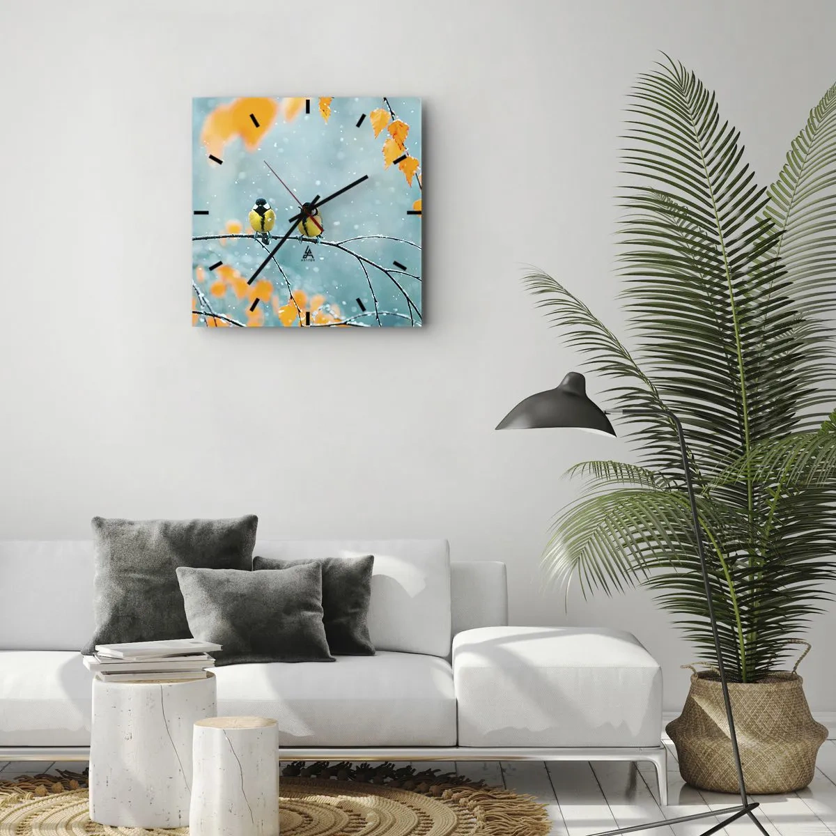 Reloj de pared - Reloj de vidrio - Dos pájaros en una rama en un entorno invernal con hojas amarillas. - 30x30cm - Cotilleo de pájaros - Decoración de pared moderna para salón y dormitorio ARTTOR