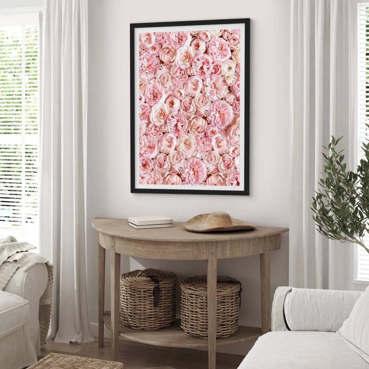 Póster en marco negro - Un arreglo romántico de flores rosas en primer plano. - 50x70cm - Salpicado de rosas - Decoración de pared moderna para salón y dormitorio ARTTOR
