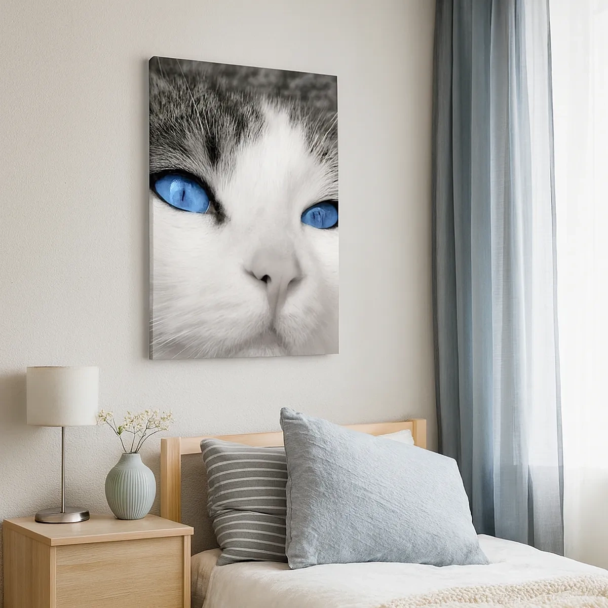 Cuadro sobre lienzo - Impresión de Imagen - Retrato de un gato con ojos azules en estilo blanco y negro. - 50x70cm - Inusual de ojos azules - Decoración de pared moderna para salón y dormitorio ARTTOR