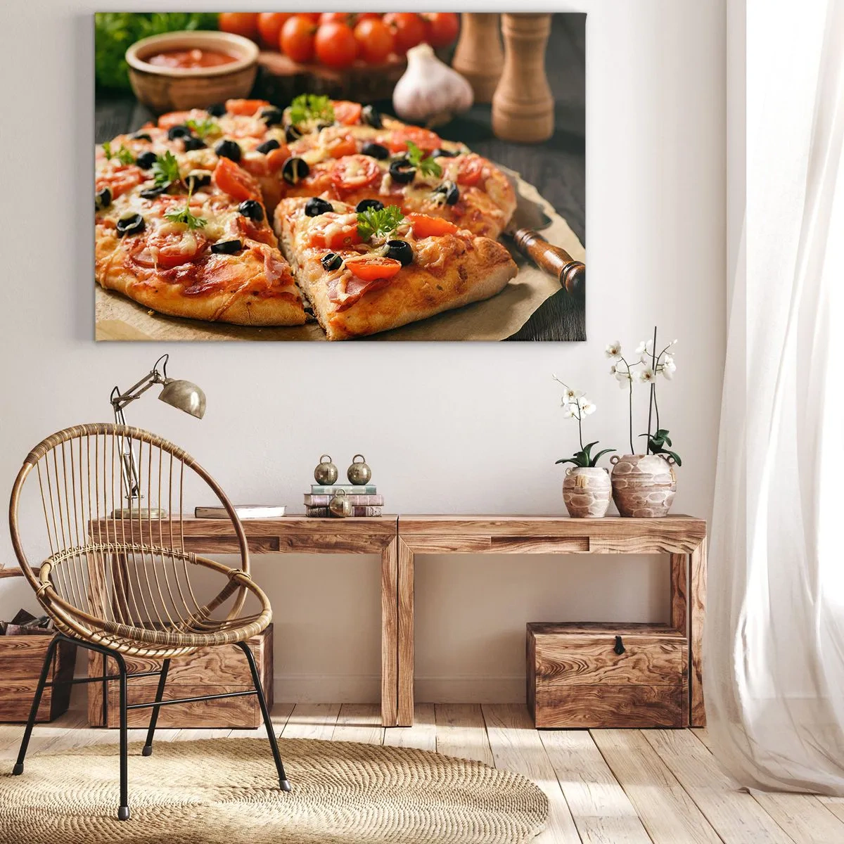Cuadro sobre lienzo - Impresión de Imagen - Pizza con tomates, aceitunas y hierbas frescas en la mesa. - 100x70cm - Delicioso aroma - Decoración de pared moderna para salón y dormitorio ARTTOR