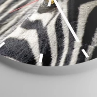 Esfera sin numeración, con rayas