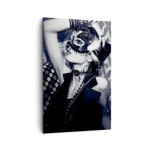 Cuadro sobre lienzo - Impresión de Imagen - Una mujer con una máscara veneciana sobre un fondo de patrones ornamentados. - 80x120cm - Decoraciones, adornos, patrones... - Decoración de pared moderna para salón y dormitorio ARTTOR