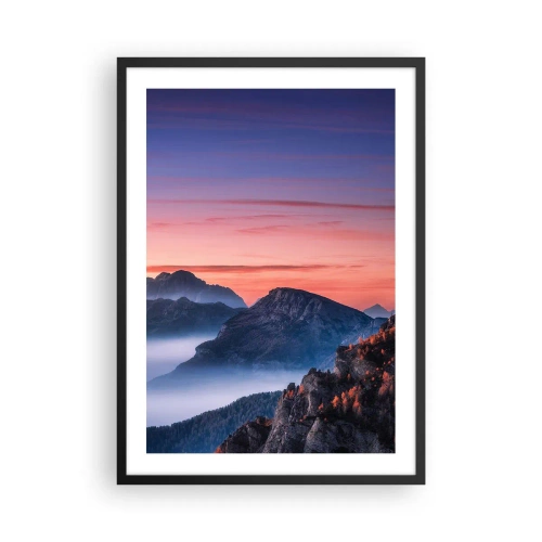 Póster en marco negro - Pintoresco paisaje de montaña al atardecer - 50x70cm - Sobre los valles - Decoración de pared moderna para salón y dormitorio ARTTOR