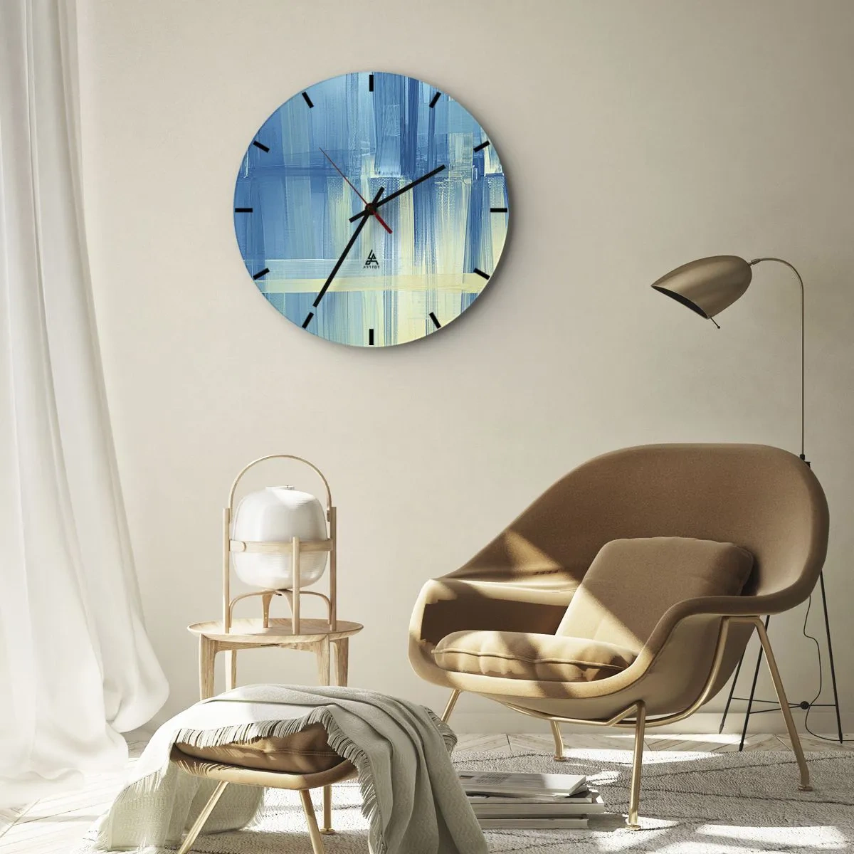 Reloj de pared - Reloj de vidrio - Abstracción azul y beige con técnica de pincelada - 30x30cm - Composición en turquesa - Decoración de pared moderna para salón, cocina y dormitorio ARTTOR