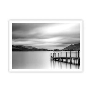 Póster - Paisaje en blanco y negro con un muelle sobre un lago. - 100x70cm - Dulzura y la fuerza - Decoración de pared moderna para salón y dormitorio ARTTOR