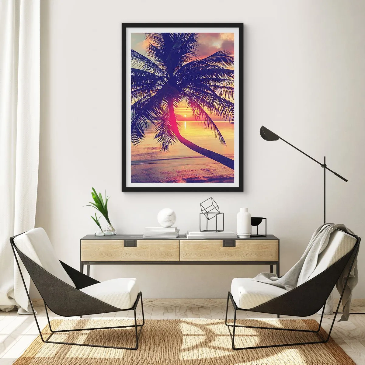 Póster en marco negro - Palmera al atardecer con vistas a un mar en calma - 50x70cm - Atardecer bajo las palmeras - Decoración de pared moderna para salón y dormitorio ARTTOR