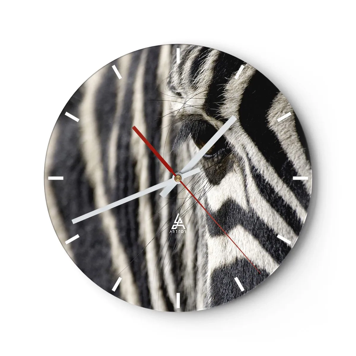 Reloj de pared - Reloj de vidrio - Un primer plano del ojo de una cebra con rayas blancas y negras. - 30x30cm - Retrato a rayas - Decoración de pared moderna para salón, cocina y dormitorio ARTTOR