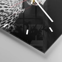 Esfera sin numeración, con rayas