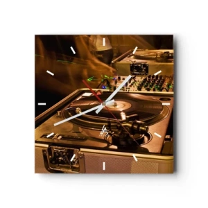 Reloj de pared - Reloj de vidrio - Equipo de DJ con plato giratorio y mezclador durante una fiesta - 30x30cm - ¿Puedes sentir el poder? - Decoración de pared moderna para salón y dormitorio ARTTOR