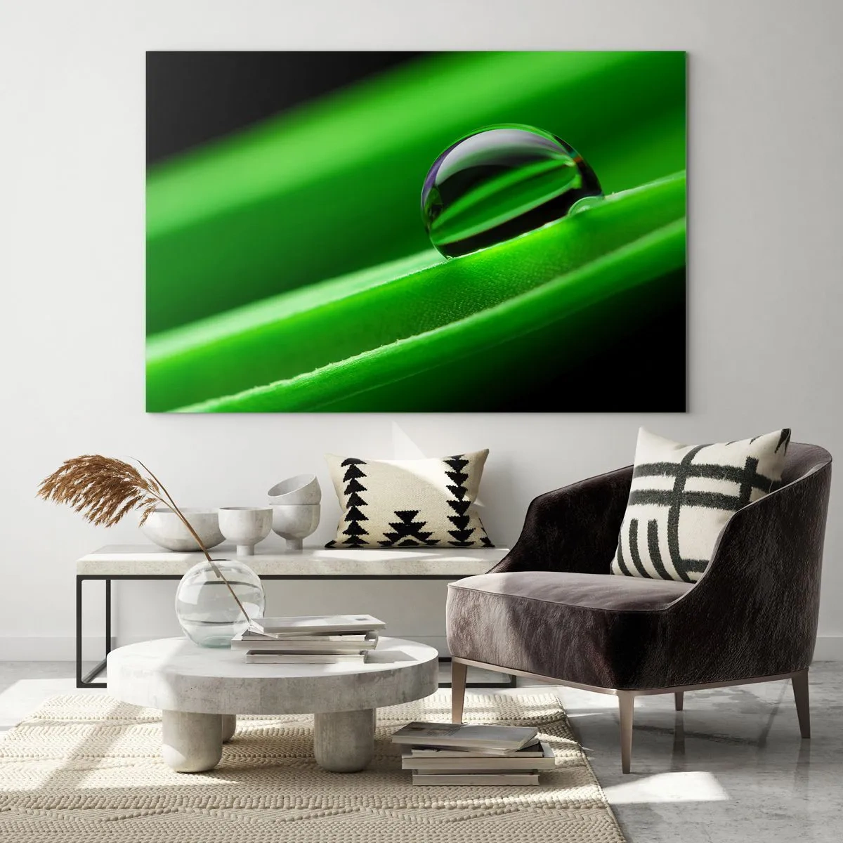 Cuadro sobre vidrio - Impresiones sobre Vidrio - Una gota de rocío sobre una hoja verde. - 120x80cm - La vida de cerca - Decoración de pared moderna para salón y dormitorio ARTTOR