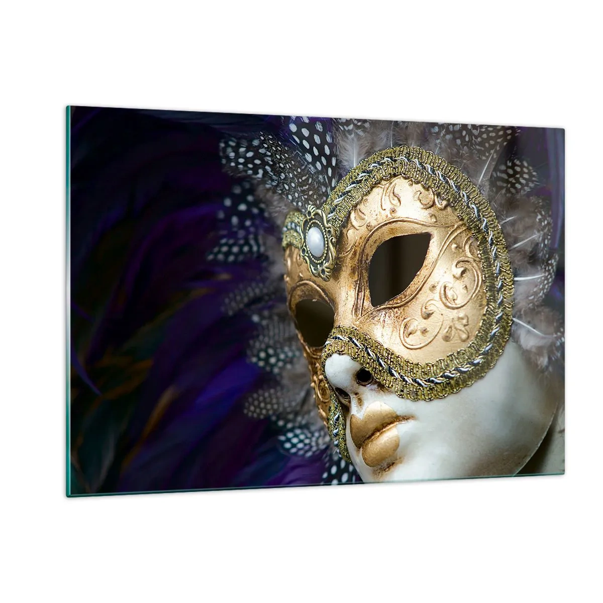 Cuadro sobre vidrio - Impresiones sobre Vidrio - Máscara veneciana dorada con plumas sobre fondo morado. - 120x80cm - Retrato veneciano en oro - Decoración de pared moderna para salón y dormitorio ARTTOR
