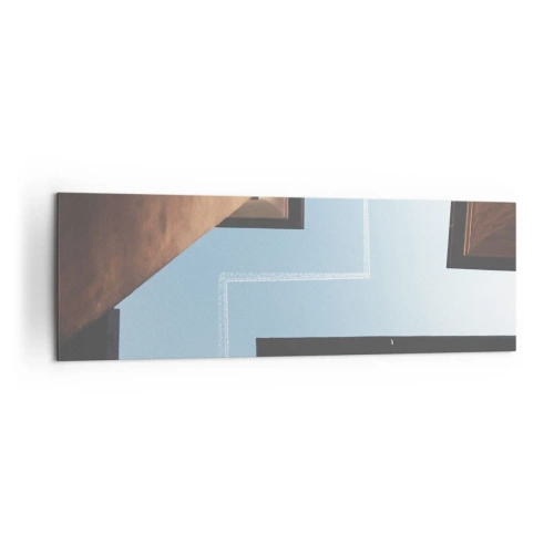 Cuadro sobre lienzo - Impresión de Imagen - Vista del avión y su estela en el cielo desde una perspectiva callejera. - 160x50cm - Por encima del laberinto urbano - Decoración de pared moderna para salón y dormitorio ARTTOR