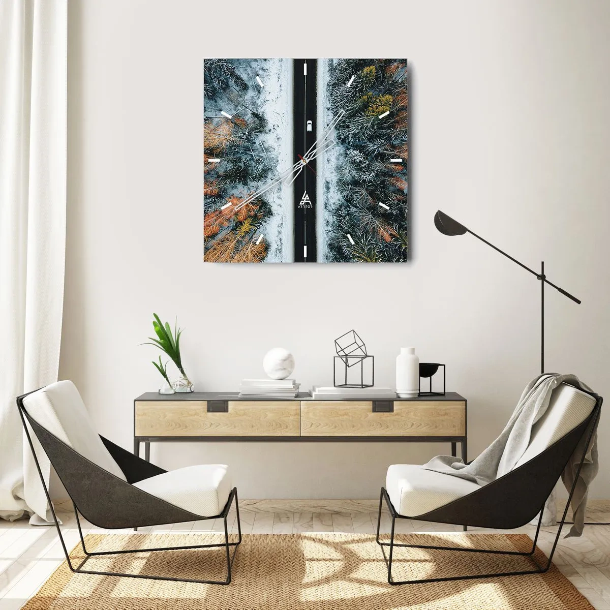 Reloj de pared - Reloj de vidrio - Atravesar el bosque en invierno - 40x40 cm