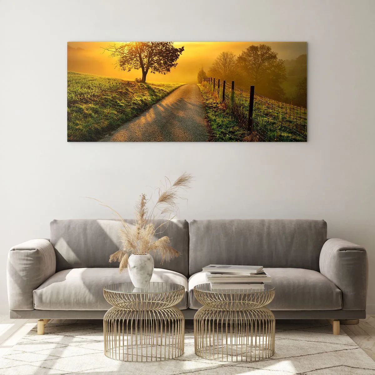 Cuadro sobre vidrio - Impresiones sobre Vidrio - Una pintoresca carretera al atardecer con un árbol solitario al fondo. - 120x50cm - Tarde melosa - Decoración de pared moderna para salón y dormitorio ARTTOR