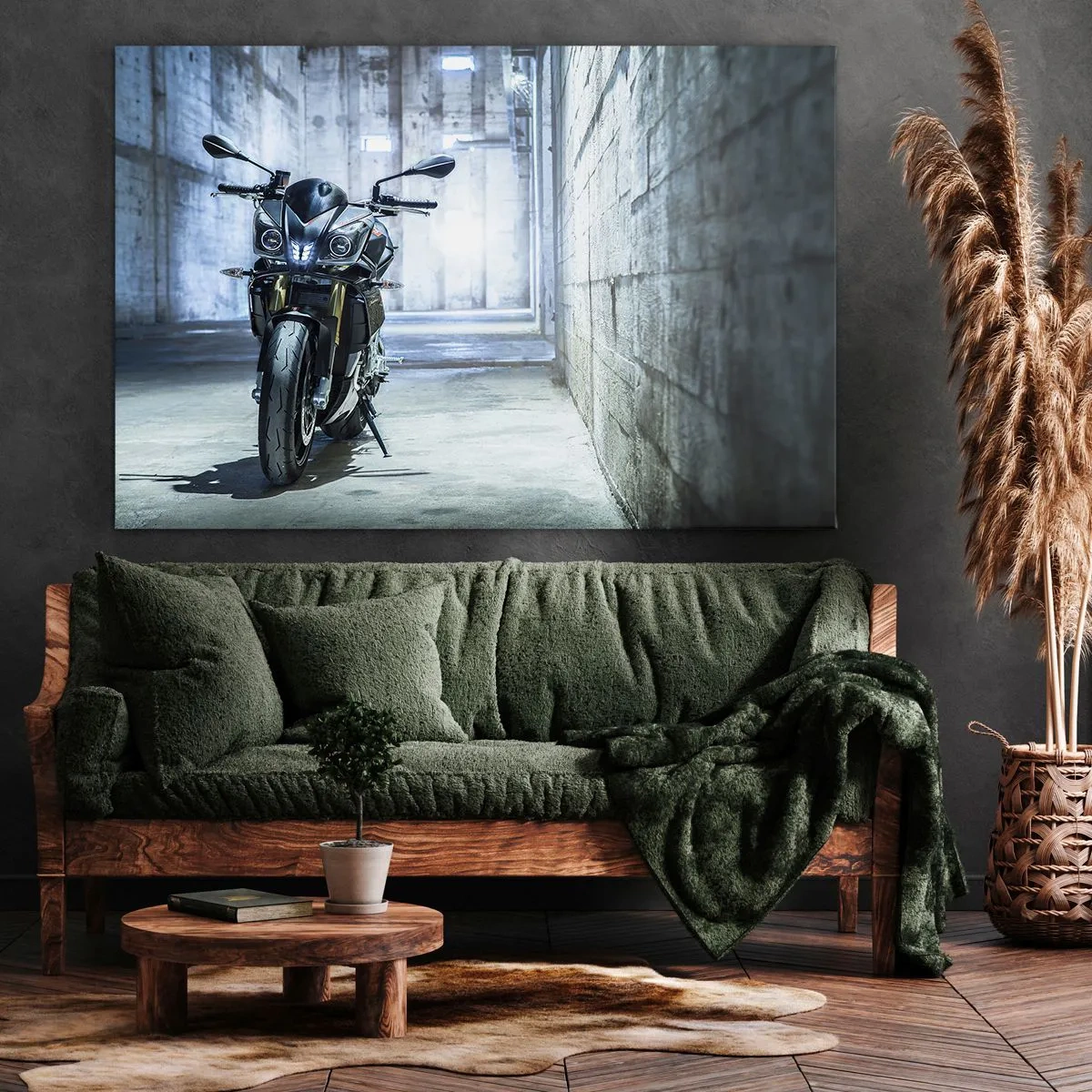 Cuadro sobre lienzo - Impresión de Imagen - Una motocicleta moderna en un interior industrial. - 70x50cm - Antes de que el motor ruja - Decoración de pared moderna para salón y dormitorio ARTTOR