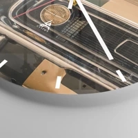 Esfera sin numeración, con rayas