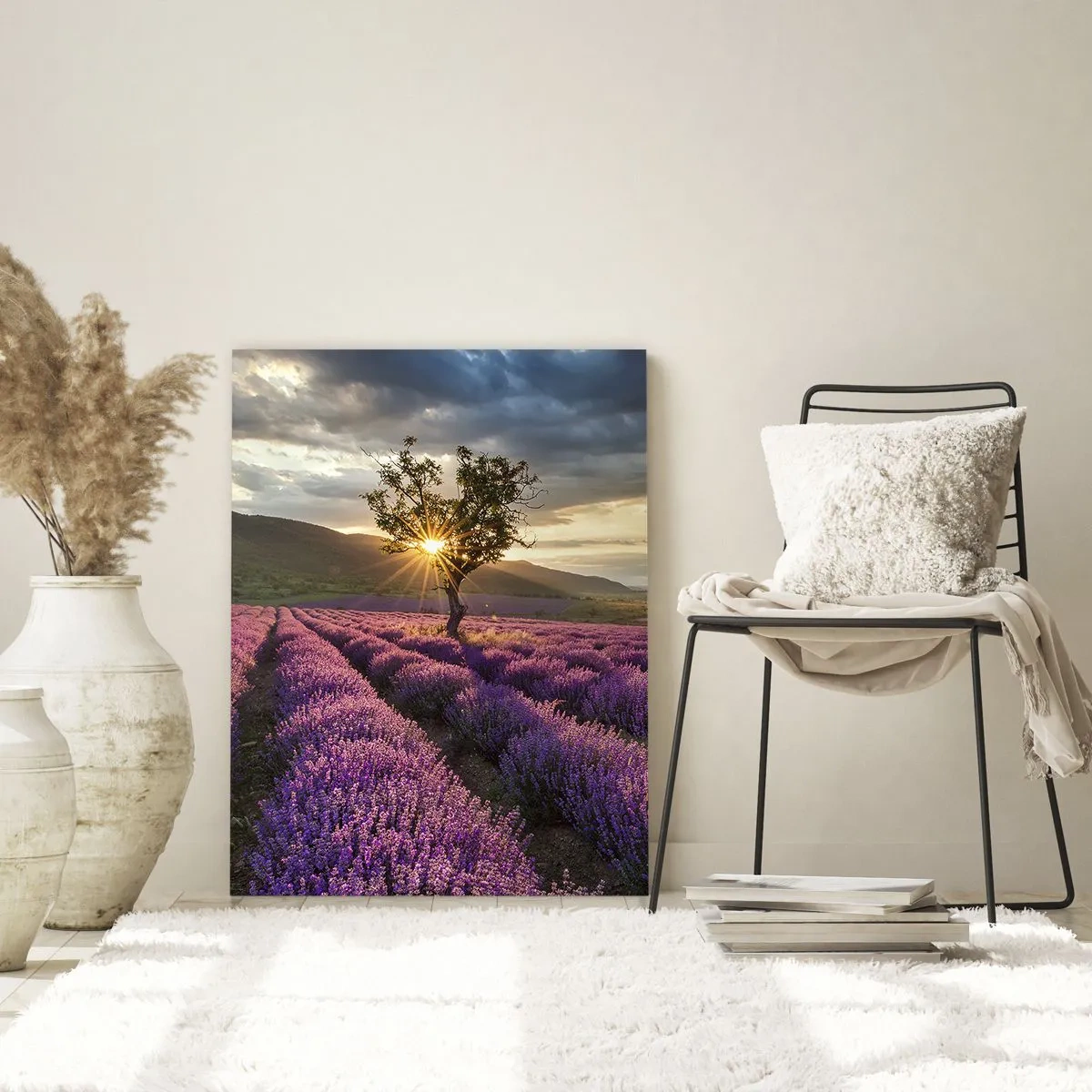 Cuadro sobre vidrio - Impresiones sobre Vidrio - Un campo de lavanda con un árbol solitario bajo los rayos del sol poniente. - 50x70cm - Aroma en lila - Decoración de pared moderna para salón y dormitorio ARTTOR