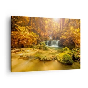 Cuadro sobre lienzo - Impresión de Imagen - Una cascada dorada en un bosque otoñal rodeado de vegetación. - 70x50cm - Cascada forestal en oro - Decoración de pared moderna para salón y dormitorio ARTTOR