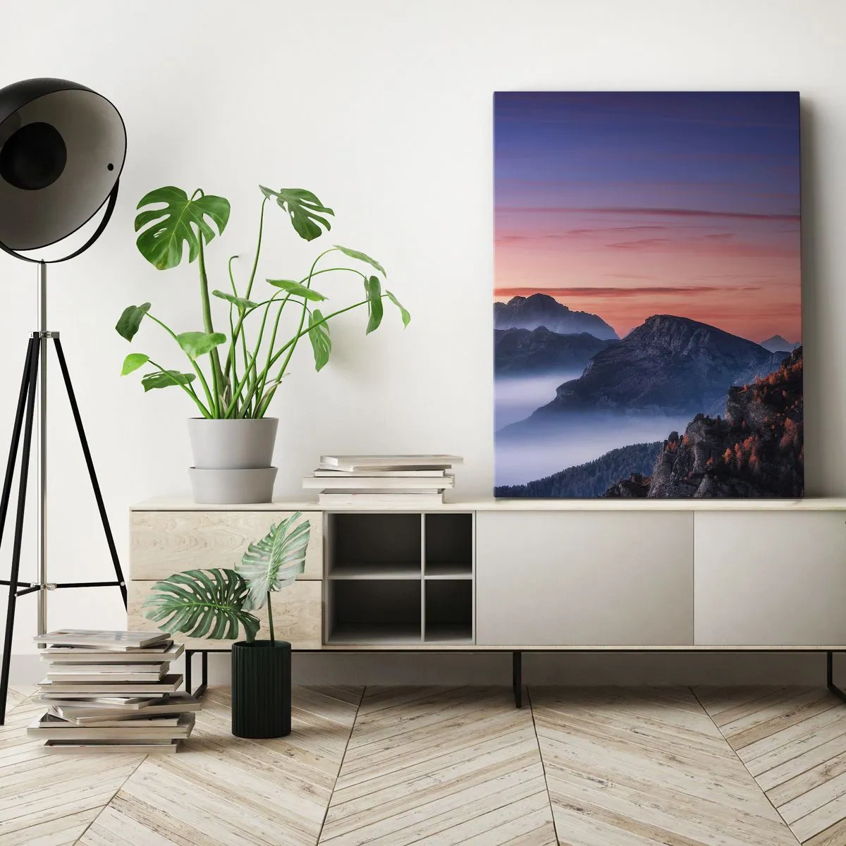 Cuadro sobre lienzo - Impresión de Imagen - Paisaje de montaña al amanecer con niebla en los valles. - 50x70cm - Sobre los valles - Decoración de pared moderna para salón y dormitorio ARTTOR
