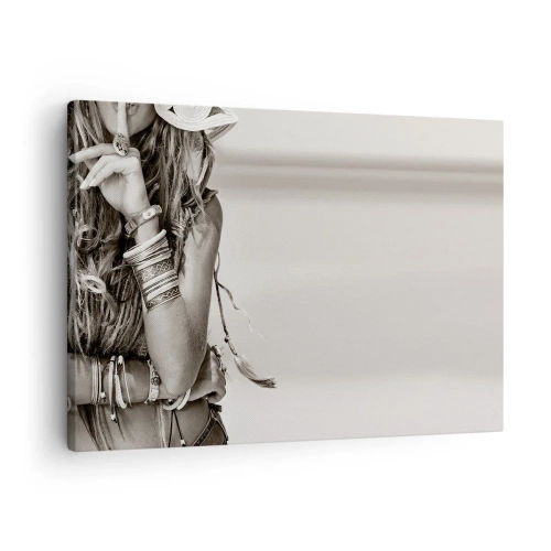 Cuadro sobre lienzo - Impresión de Imagen - Retrato de una mujer boho con joyas. - 70x50cm - Libertad natural - Decoración de pared moderna para salón y dormitorio ARTTOR