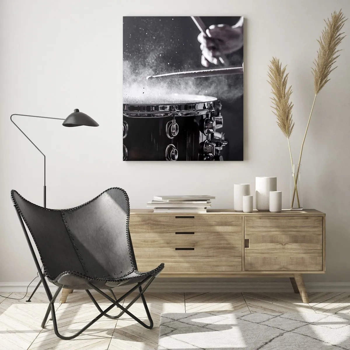 Cuadro sobre vidrio - Impresiones sobre Vidrio - Tambores en movimiento con pólvora flotando - 50x70cm - El pulso de la música - Decoración de pared moderna para salón y dormitorio ARTTOR