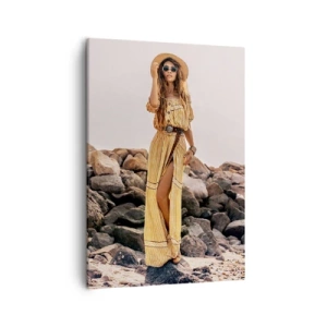 Cuadro sobre lienzo - Impresión de Imagen - Una mujer con estilo boho sobre un fondo de playa rocosa. - 50x70cm - La magia de las piedras - Decoración de pared moderna para salón y dormitorio ARTTOR