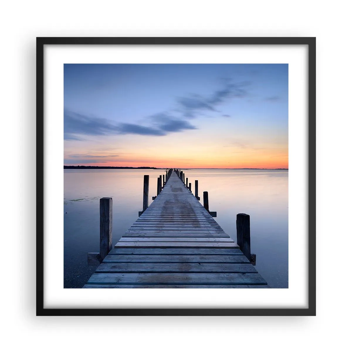 Póster en marco negro - La calma de un crepúsculo sereno - 50x50 cm