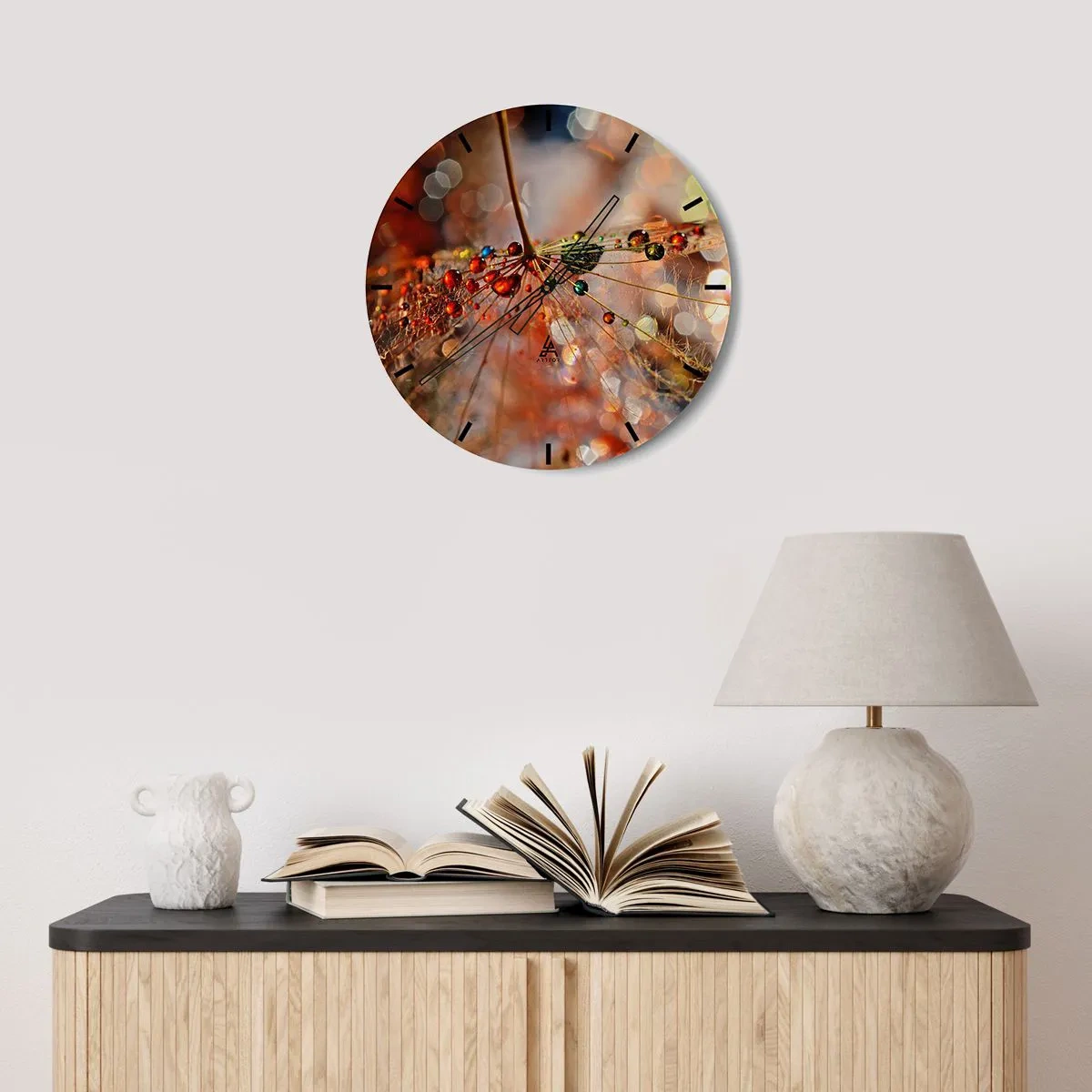 Reloj de pared - Reloj de vidrio - En una tela de araña - 30x30 cm