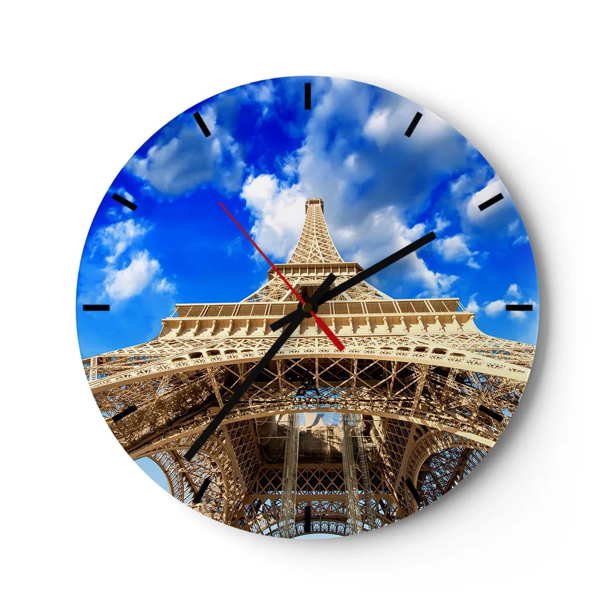 Reloj de pared - Reloj de vidrio - La Torre Eiffel desde abajo contra un cielo azul - 30x30cm - Alcanzando el cielo y las nubes - Decoración de pared moderna para salón, cocina y dormitorio ARTTOR